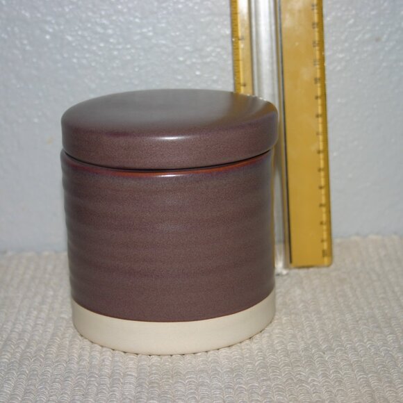 Threshold Ceramic Chocolate Brown Canister w/Lid Small B-136 - Picture 2 of 5